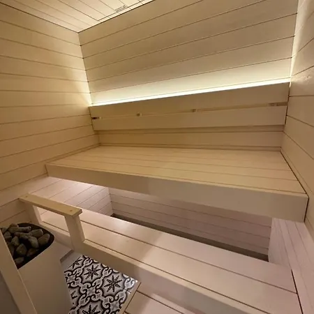 Luxurious Vallikraavi With Sauna, Free Parking Apartman Tartu